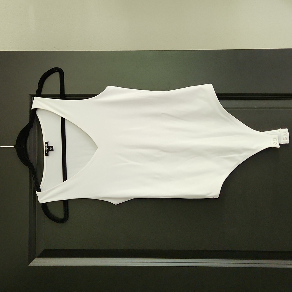Express Body Contour Tank